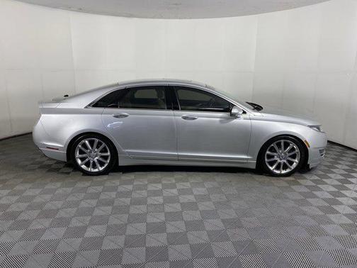 2015 Lincoln MKZ Base