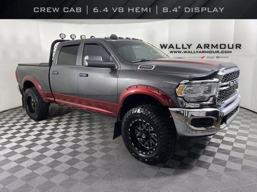 2020 RAM 2500 Tradesman Crew Cab 4X4 6'4' Box