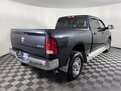 2017 RAM 2500 Tradesman Crew Cab 4x4 6'4' Box