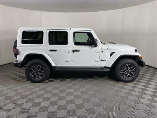 2026 Jeep Wrangler 4-Door Sahara 4x4