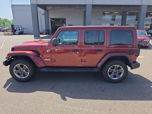 Snazzberry Pearlcoat 2021 Jeep Wrangler Unlimited Sahara