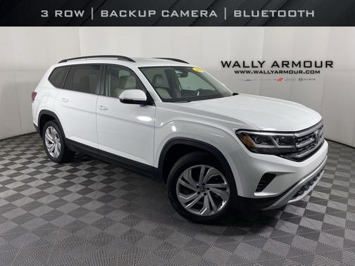 Pure White 2023 Volkswagen Atlas 3.6L SE w/Technology