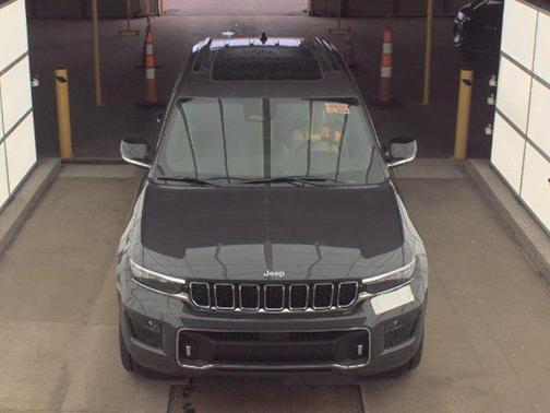 2025 Jeep Grand Cherokee Overland