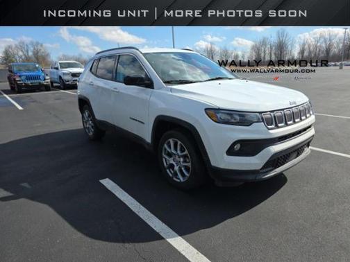 2022 Jeep Compass Latitude Lux