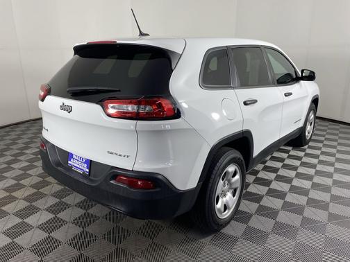 Bright White Clearcoat 2016 Jeep Cherokee Sport