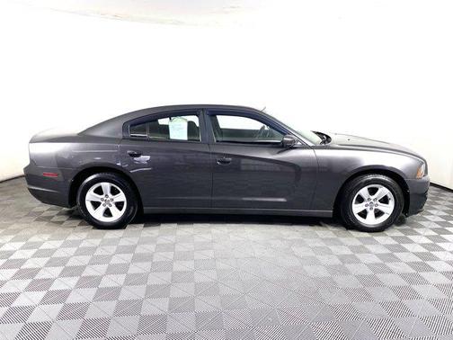 2014 Dodge Charger SE