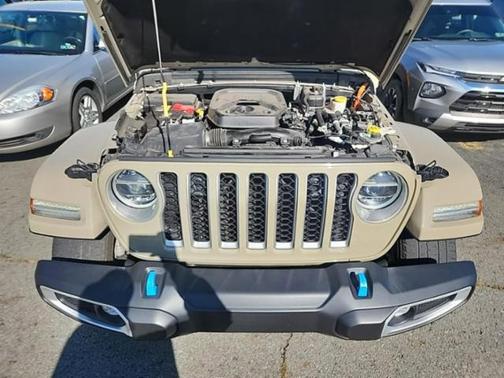 2022 Jeep Wrangler Unlimited 4xe Sahara