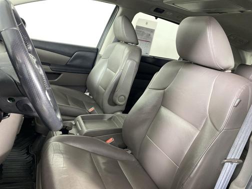 Modern Steel Metallic 2016 Honda Odyssey Touring