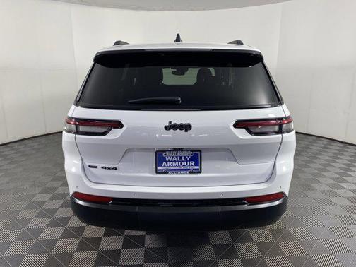 2022 Jeep Grand Cherokee L Altitude