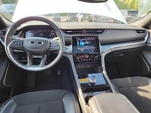 2022 Jeep Grand Cherokee L Altitude