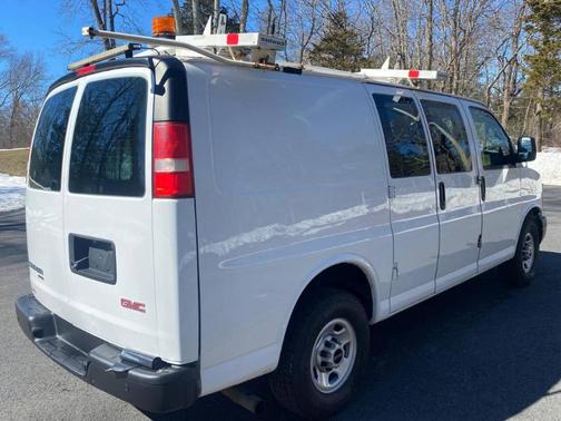 2015 GMC Savana 2500 Work Van