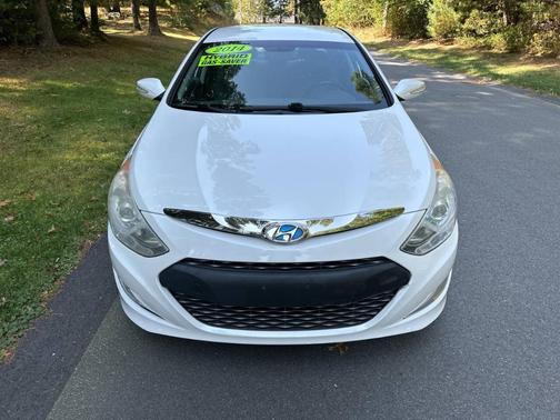 2013 Hyundai SONATA Hybrid Limited