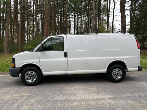 2011 GMC Savana 2500 Work Van
