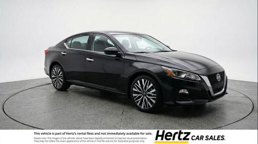 Super Black 2025 Nissan Altima SV FWD
