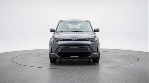 Gravity Gray 2025 Kia Soul LX