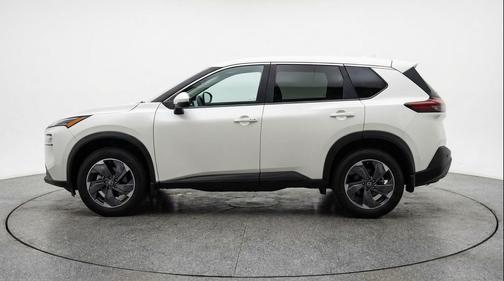 Brilliant Silver Metallic 2025 Nissan Rogue SV