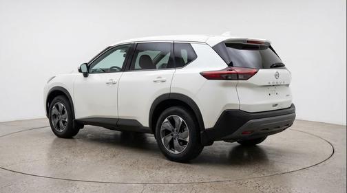 Brilliant Silver Metallic 2025 Nissan Rogue SV