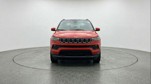 Red Hot Pearlcoat 2025 Jeep Compass Limited