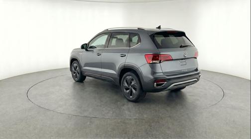 Platinum Gray Metallic 2025 Volkswagen Taos 1.5T S