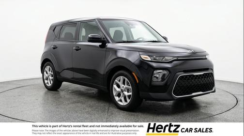 Fusion Black 2025 Kia Soul LX