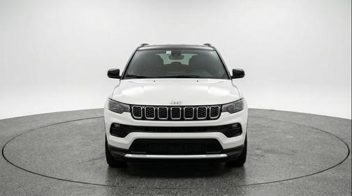 Bright White Clearcoat 2025 Jeep Compass Limited