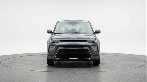 Gravity Gray 2025 Kia Soul LX