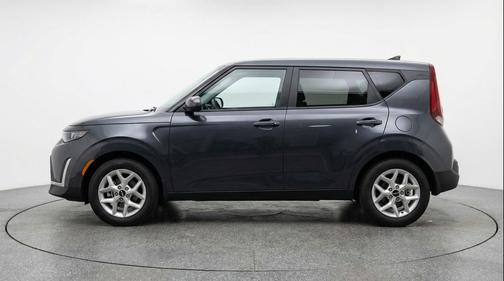 Gravity Gray 2025 Kia Soul LX