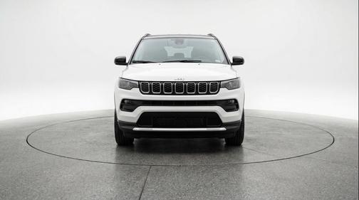 Bright White Clearcoat 2025 Jeep Compass Limited