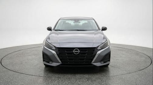 Gun Metallic 2025 Nissan Altima SV FWD