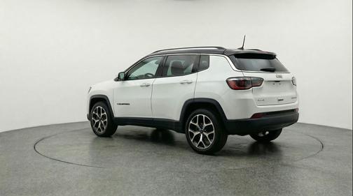 Bright White Clearcoat 2025 Jeep Compass Limited