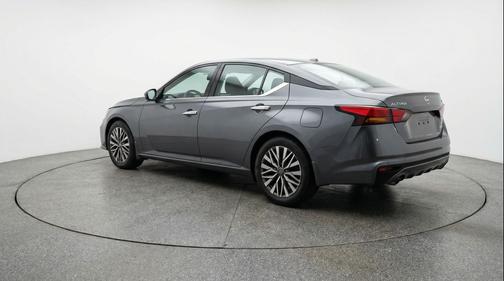 Gun Metallic 2025 Nissan Altima SV FWD