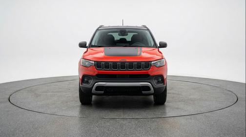 Red Hot Pearlcoat 2025 Jeep Compass Trailhawk