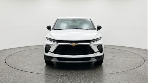 Summit White 2025 Chevrolet Blazer 2LT