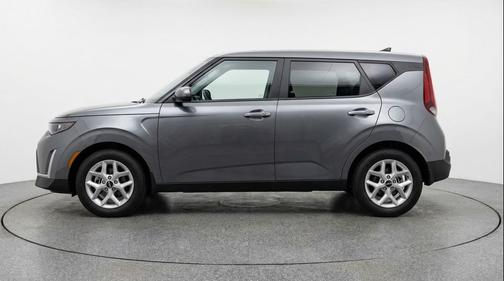 Gravity Gray 2025 Kia Soul LX