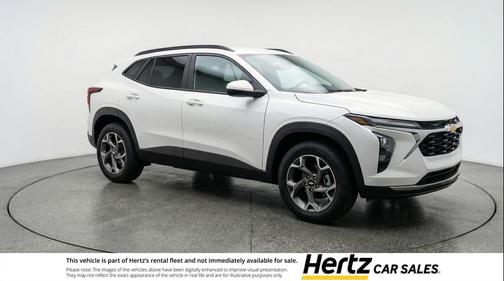 Summit White 2025 Chevrolet Trax LT