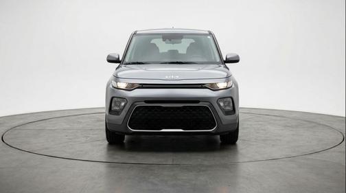 Gravity Gray 2025 Kia Soul LX