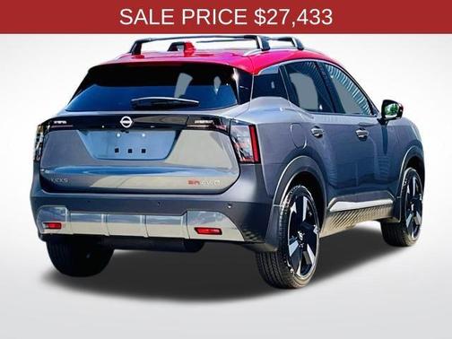 2025 Nissan Kicks SR