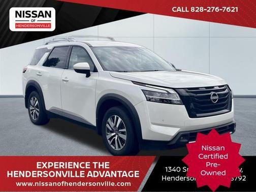 2024 Nissan Pathfinder SL