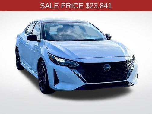 2025 Nissan Sentra SR