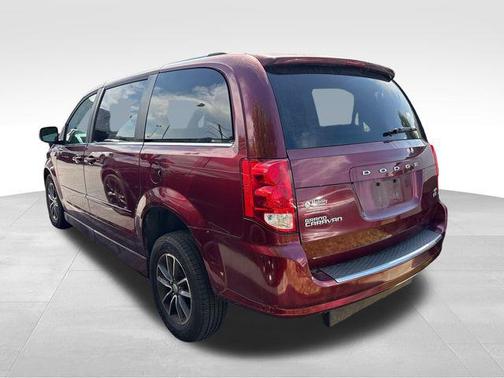 Octane Red Pearlcoat 2017 Dodge Grand Caravan SXT