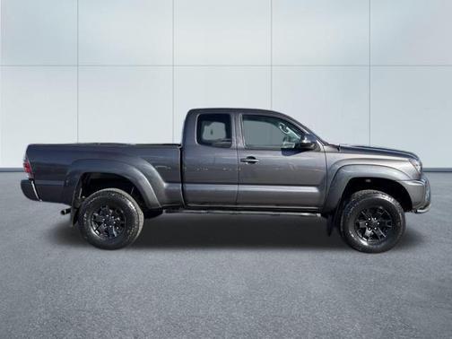 2015 Toyota Tacoma Base