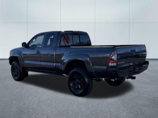 2015 Toyota Tacoma Base