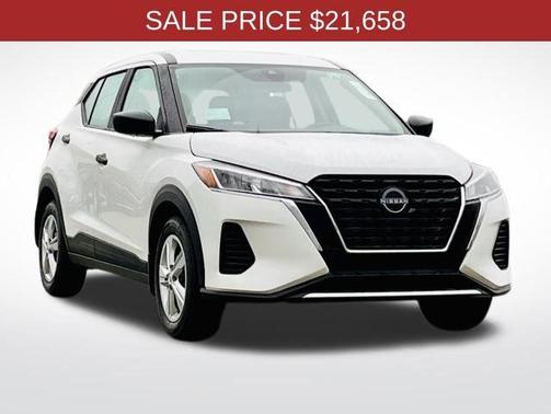 2025 Nissan Kicks Play S