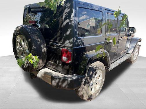 Black Clearcoat 2015 Jeep Wrangler Unlimited Sahara