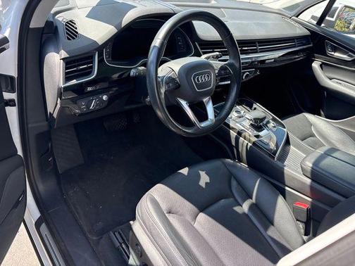 2019 Audi Q7 55 Prestige