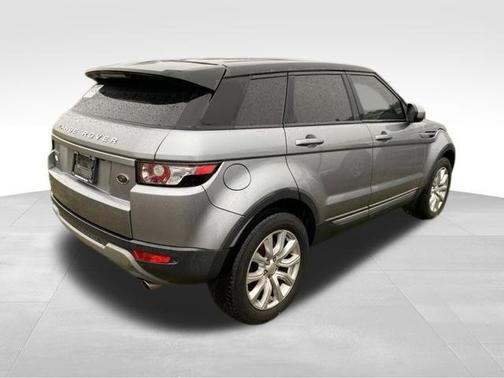 Indus Silver Metallic 2015 Land Rover Range Rover Evoque Pure