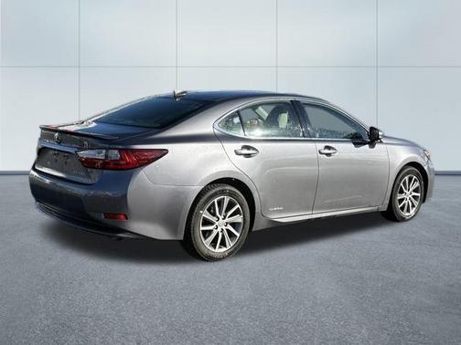 2017 Lexus ES 300h Base