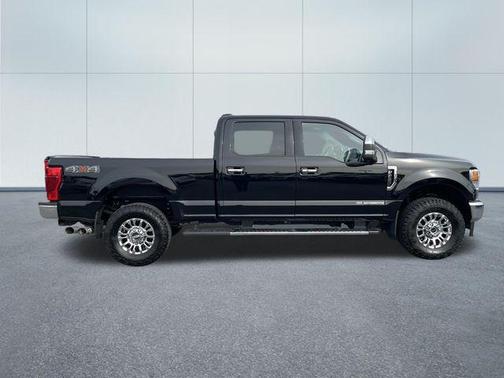 Black Metallic 2022 Ford F-250 Lariat