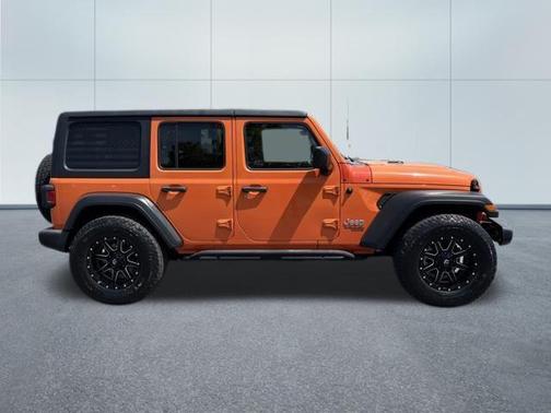 Punkn Metallic Clearcoat 2018 Jeep Wrangler Unlimited Sport