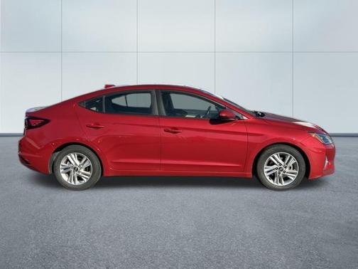 2019 Hyundai ELANTRA Value Edition